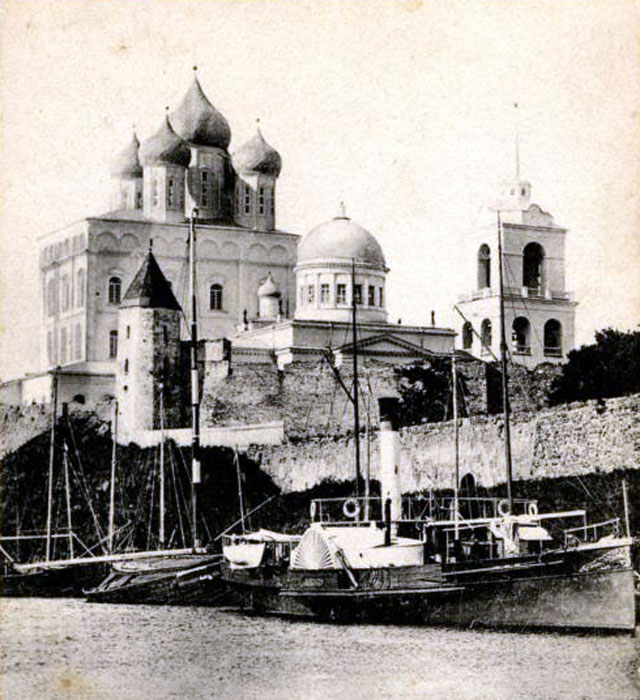 Кром, Псков (Псков, город, Псковская область). архивная фотография, Вид на Соборы. Фото 1910-х гг.