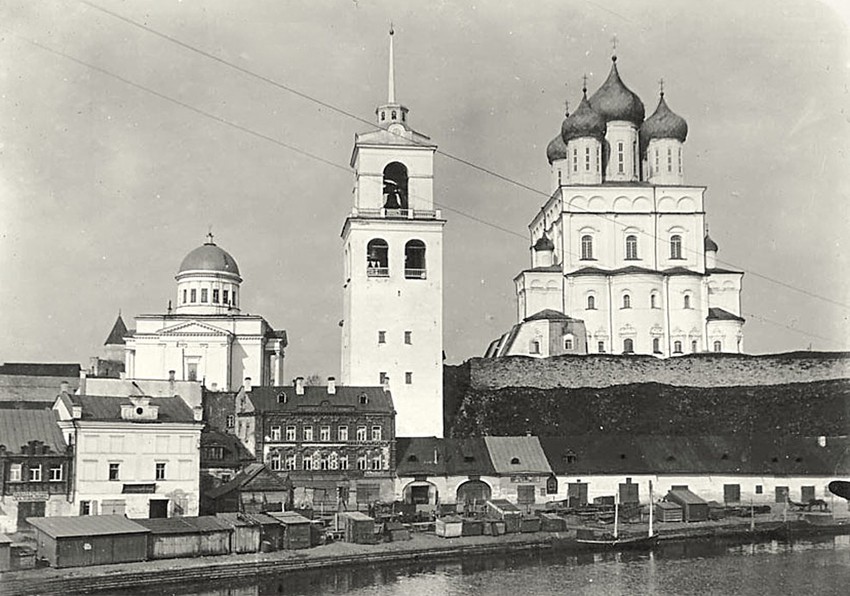 Кром, Псков (Псков, город, Псковская область). архивная фотография, С сайта http://andcvet.narod.ru/