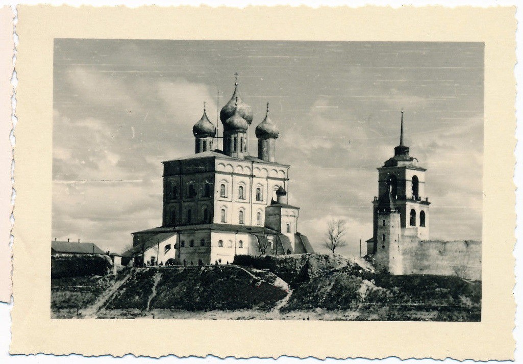 Кром, Псков (Псков, город, Псковская область). архивная фотография, Фото 1942 г. с аукциона e-bay.de
