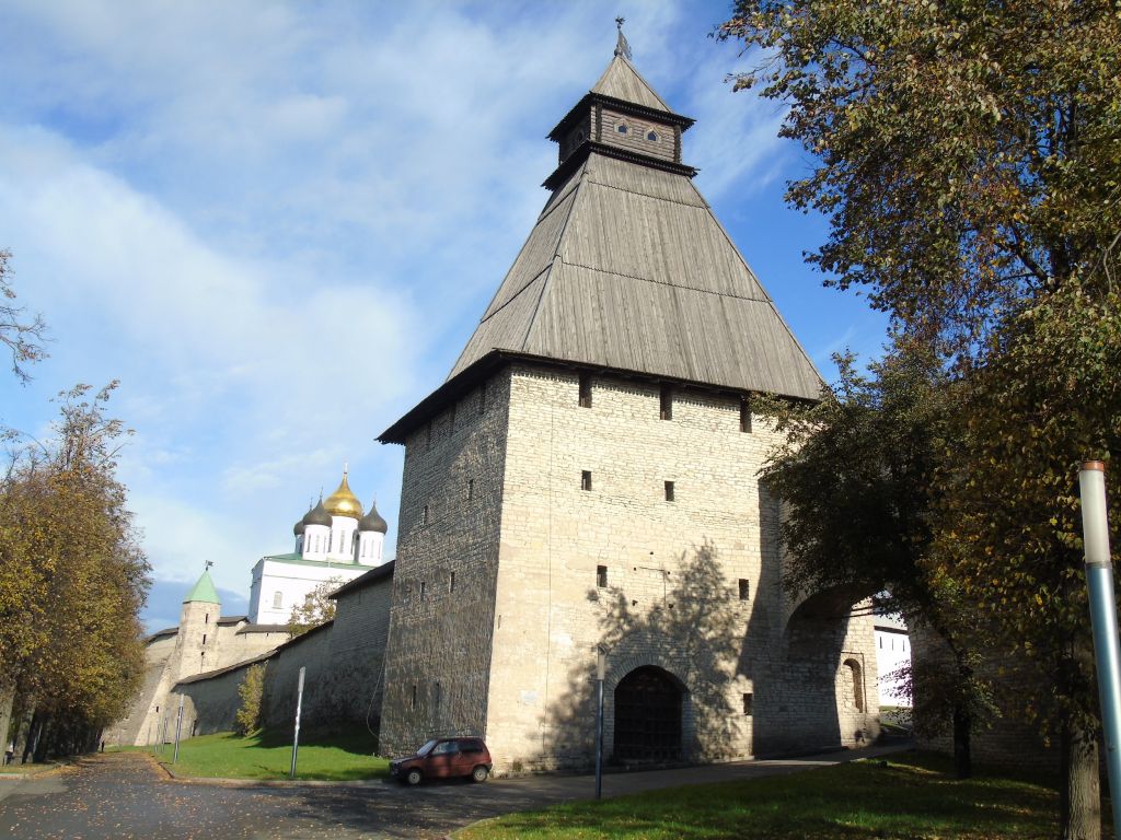 Кром, Псков (Псков, город, Псковская область). дополнительная информация, Власьевская башня
