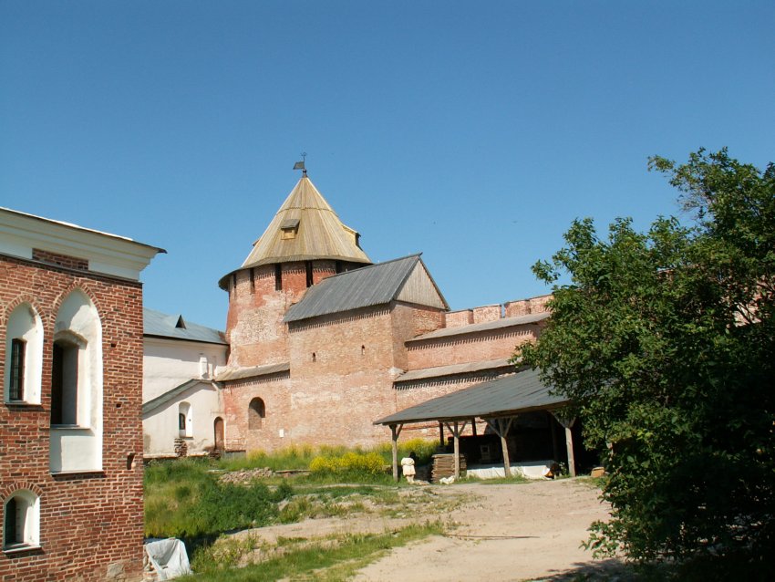 Кремль, Великий Новгород (Великий Новгород, город, Новгородская область). дополнительная информация, кремлевские закоулки