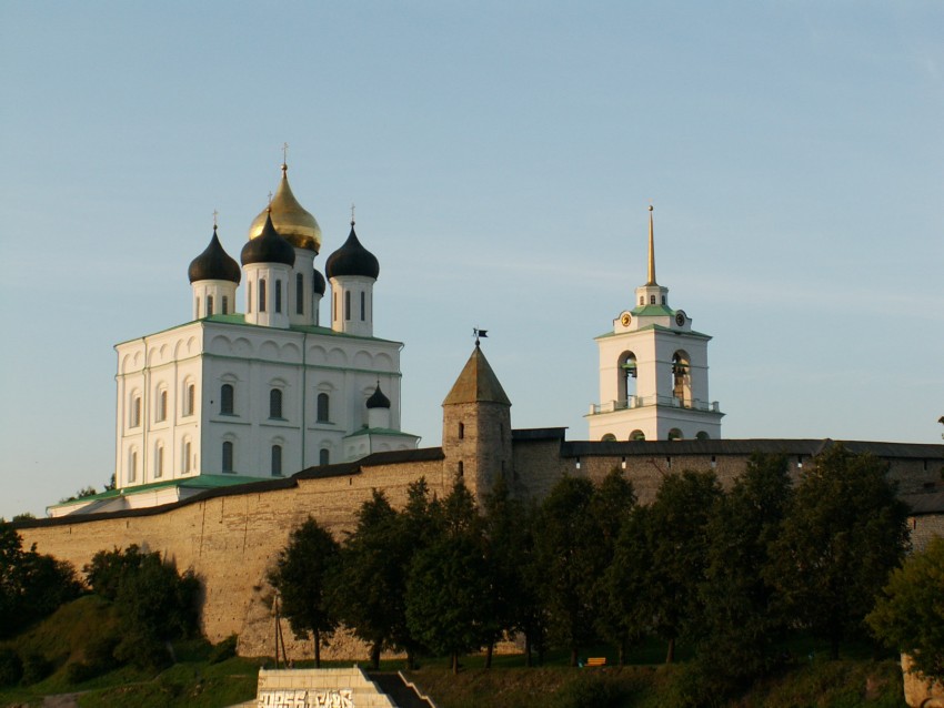 Кром, Псков (Псков, город, Псковская область). фасады