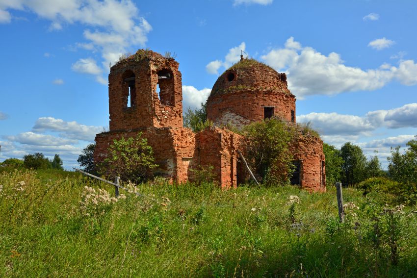 Церковь Владимирской иконы Божией Матери, Неретино (Кораблинский район, Рязанская область). фасады, Вид с юго-запада
