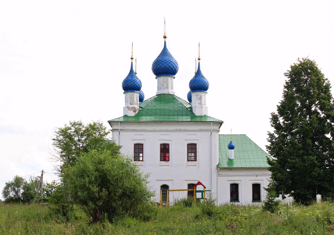 Церковь Смоленской иконы Божией Матери, Васильевское (Ярославский район, Ярославская область). фасады