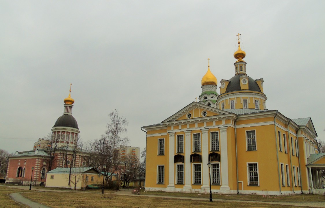 Храмовый комплекс Рогожского кладбища, Нижегородский (Юго-Восточный административный округ (ЮВАО), г. Москва). фасады