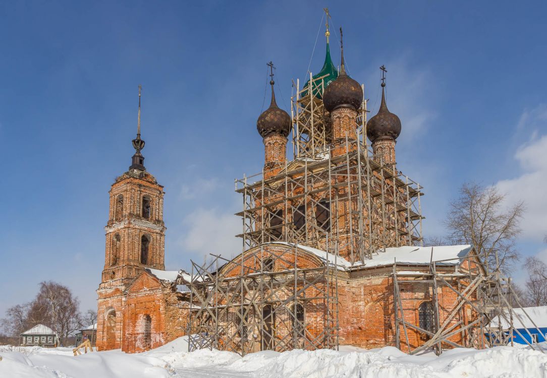 Церковь Илии Пророка, Ильинское-Урусово (Гаврилов-Ямский район, Ярославская область). фасады, В процессе восстановления