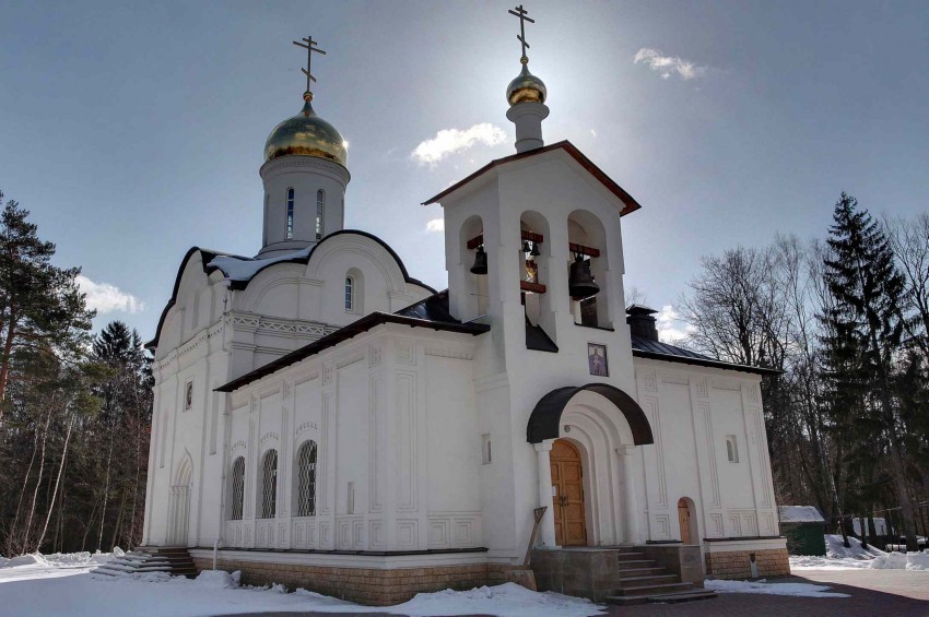 Церковь Новомучеников и исповедников Церкви Русской в Коммунарке, Коммунарка (Новомосковский административный округ (НАО), г. Москва). дополнительная информация