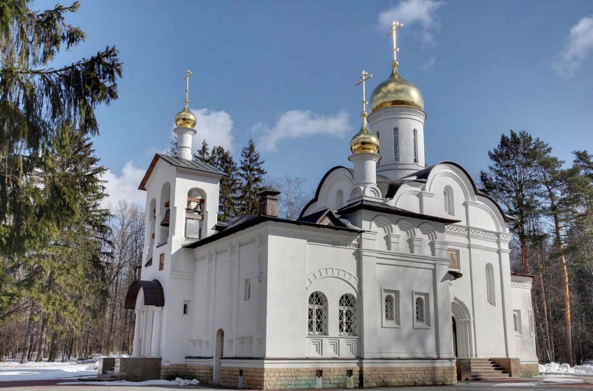 Церковь Новомучеников и исповедников Церкви Русской в Коммунарке, Коммунарка (Новомосковский административный округ (НАО), г. Москва). дополнительная информация