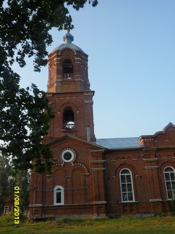 Церковь Михаила Архангела, Порой (Добровский район, Липецкая область). общий вид в ландшафте