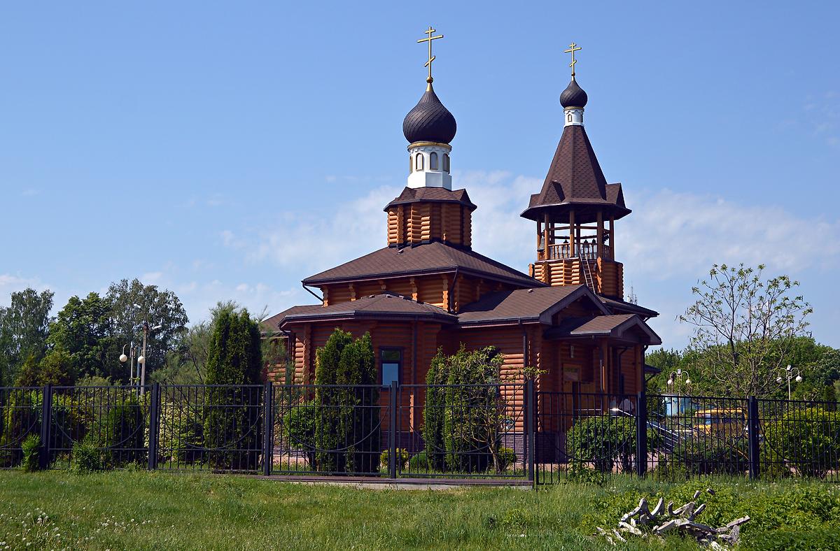 фасады. Церковь Покрова Пресвятой Богородицы, Федосеевка (Старооскольский район, Белгородская область)