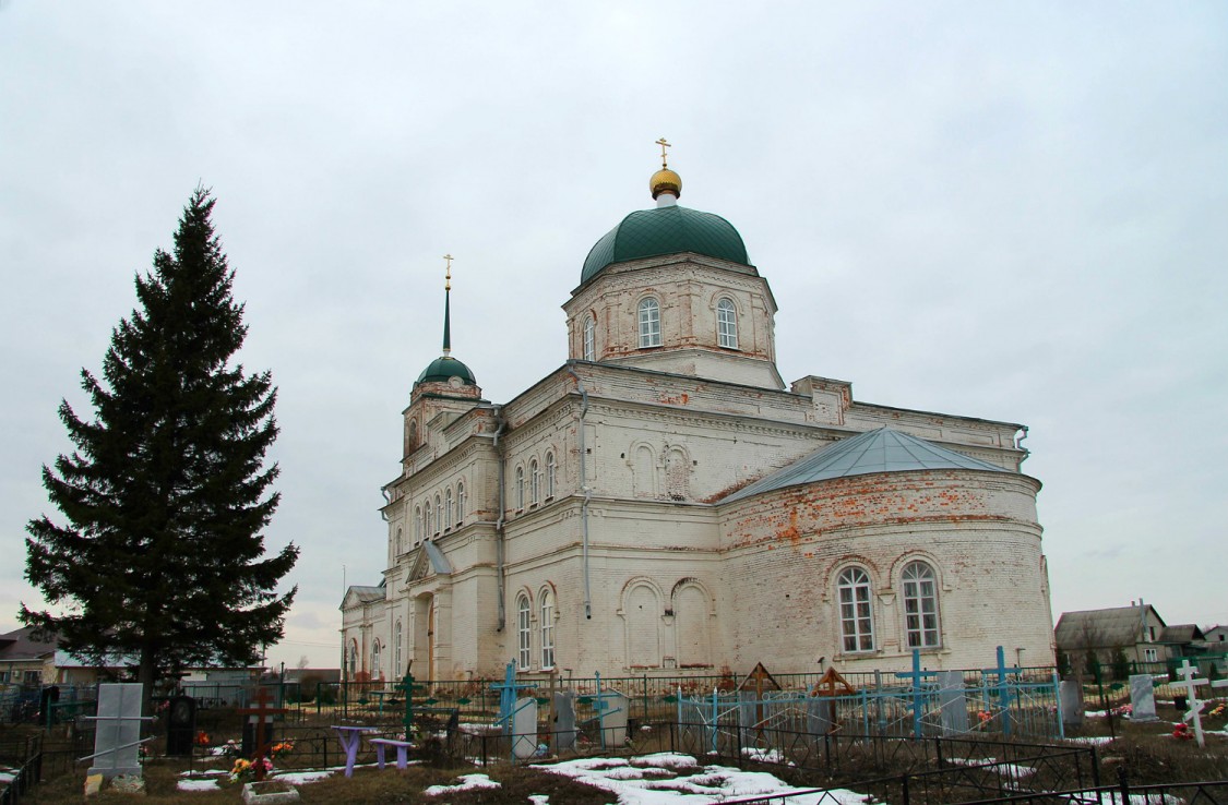 Церковь Троицы Живоначальной, Большой Хомутец (Добровский район, Липецкая область). фасады