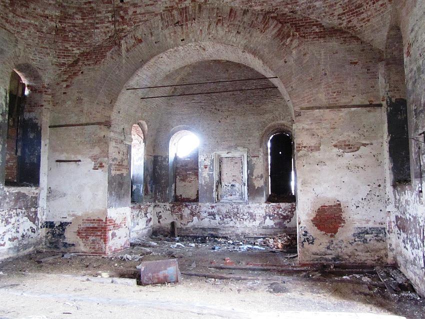 Церковь Покрова Пресвятой Богородицы, Телепнево (Данковский район, Липецкая область). интерьер и убранство, вид на алтарь