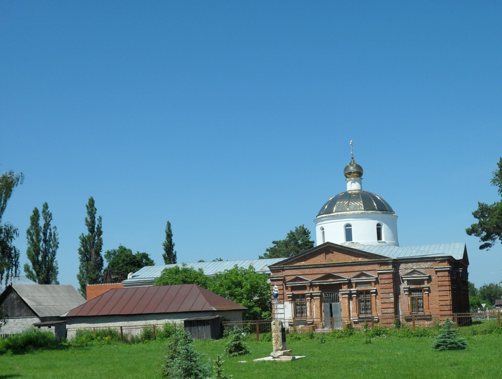 Церковь Покрова Пресвятой Богородицы, Ратчино (Добровский район, Липецкая область). фасады