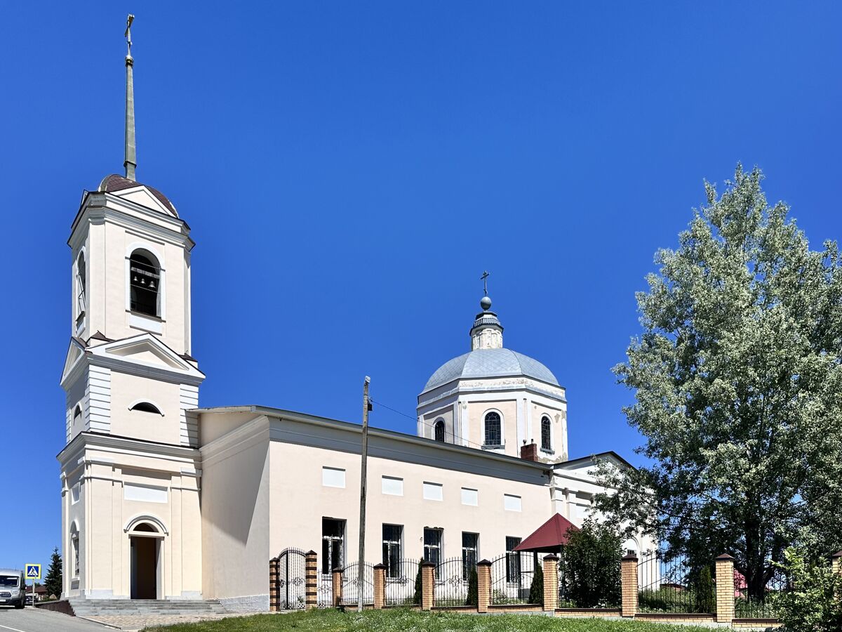 Церковь Георгия Победоносца, Казаки (Елецкий район и г. Елец, Липецкая область). общий вид в ландшафте