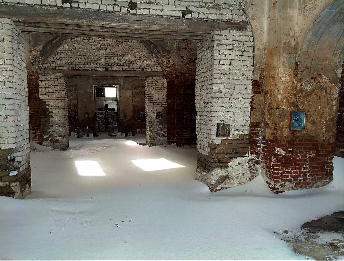 интерьер и убранство. Церковь Троицы Живоначальной, Крутое (Елецкий район и г. Елец, Липецкая область)