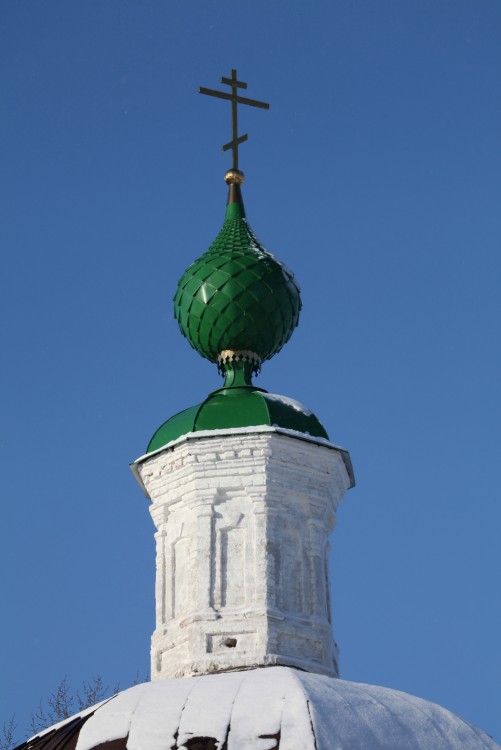 Церковь Троицы Живоначальной, Павлухино (Ярославский район, Ярославская область). архитектурные детали