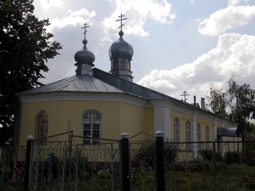 Церковь Николая Чудотворца, Лавы (Елецкий район и г. Елец, Липецкая область). общий вид в ландшафте
