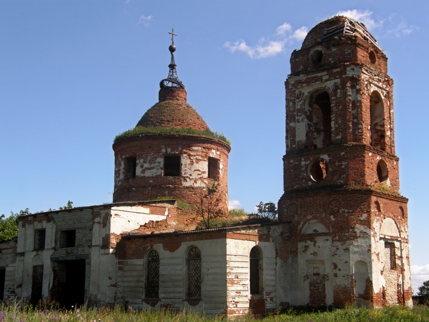 Церковь Троицы Живоначальной, Крутое (Елецкий район и г. Елец, Липецкая область). фасады