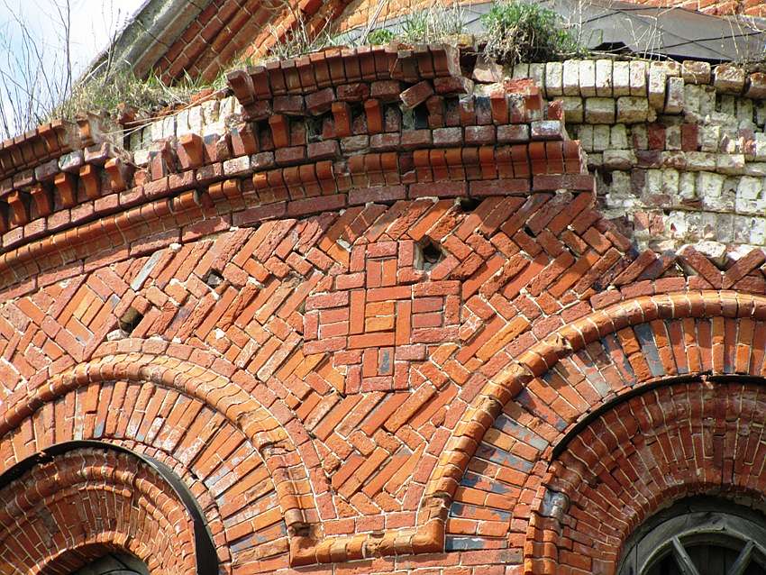 Церковь Рождества Христова, Круглое (Данковский район, Липецкая область). архитектурные детали, кладка и декор, южная сторона