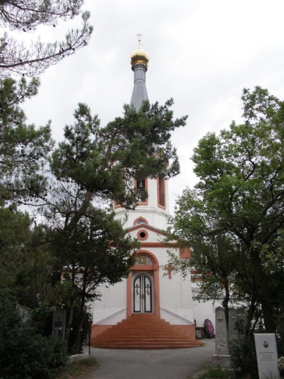 Церковь Преображения Господня, Геленджик (Геленджик, город, Краснодарский край). общий вид в ландшафте, Вид с запада