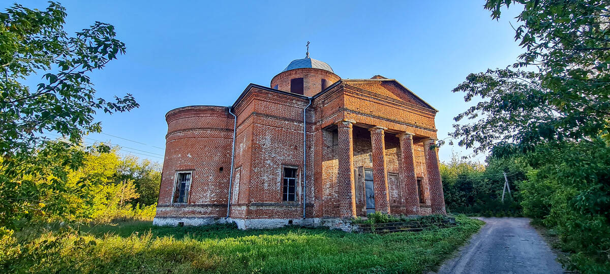 Церковь Сергия Радонежского, Сланское (Лев-Толстовский район, Липецкая область). фасады