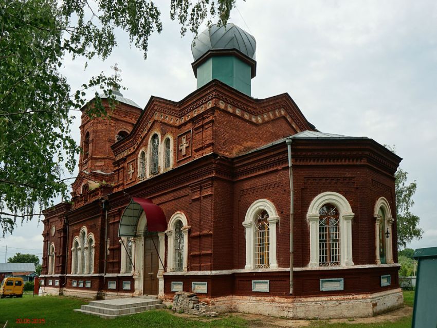 Церковь Николая Чудотворца, Острый Камень (Лев-Толстовский район, Липецкая область). фасады