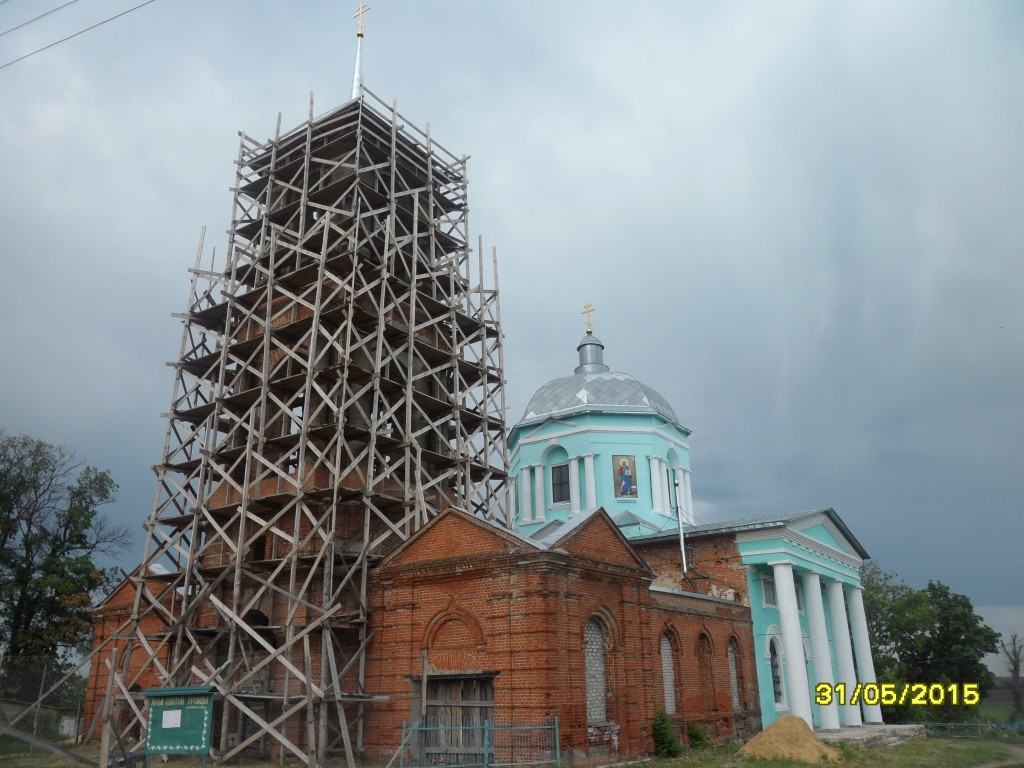Волотово. Церковь Троицы Живоначальной. документальные фотографии