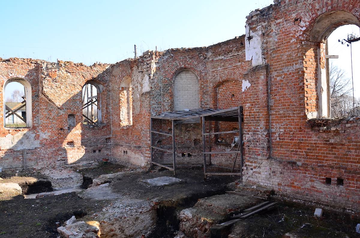 Восточная стена, документальные фотографии. Церковь иконы Божией Матери "Знамение", Добрик (Брасовский район, Брянская область)