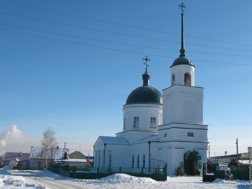 Церковь Покрова Пресвятой Богородицы, Сырское (Липецкий район, Липецкая область). фасады