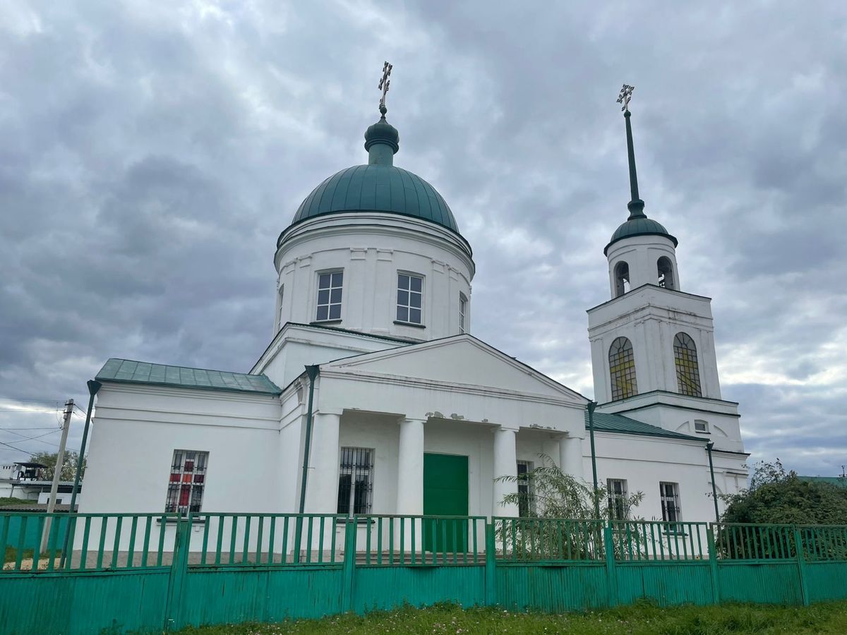 Церковь Покрова Пресвятой Богородицы, Сырское (Липецкий район, Липецкая область). фасады