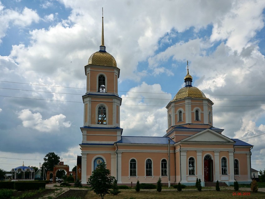 Церковь Рождества Пресвятой Богородицы, Ленино (Романово) (Липецкий район, Липецкая область). фасады