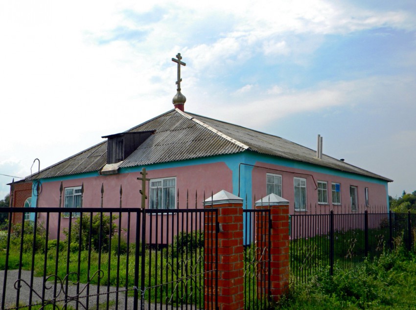 Церковь Воздвижения Креста Господня, Ясенки (Горшеченский район, Курская область). общий вид в ландшафте