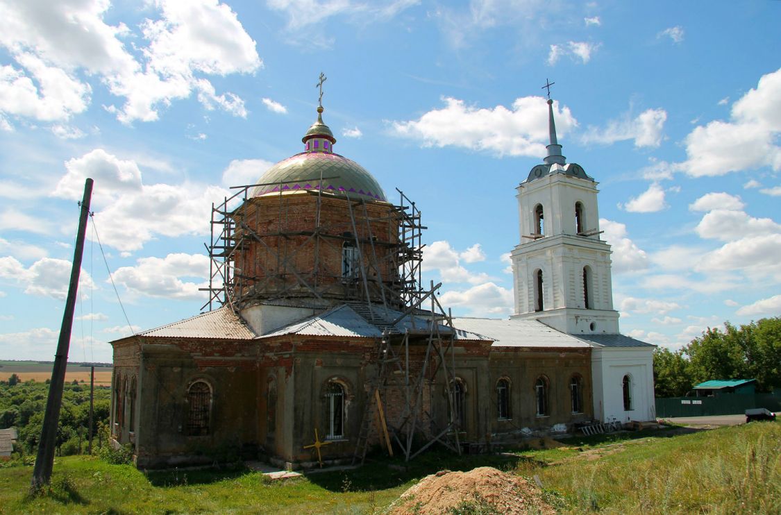 Погожево. Церковь Михаила Архангела. фасады