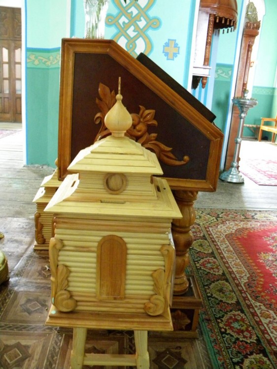 Церковь Тихвинской иконы Божией Матери, Бараново (Горшеченский район, Курская область). интерьер и убранство