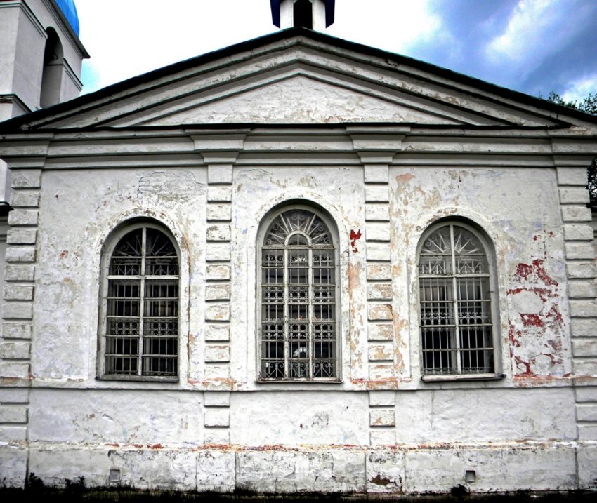 Церковь Покрова Пресвятой Богородицы, Кунье (Горшеченский район, Курская область). фасады
