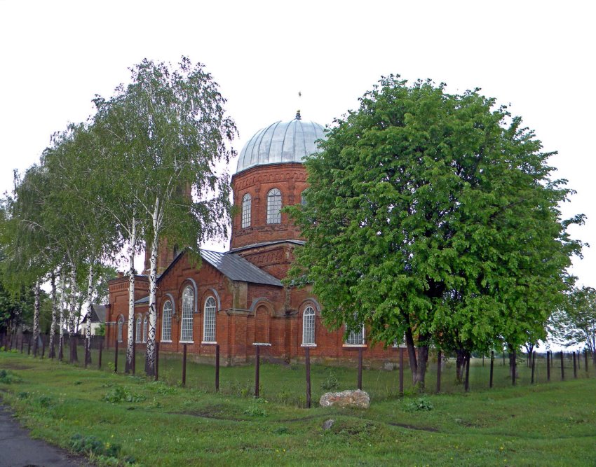 Церковь Тихона Задонского, Кулевка (Горшеченский район, Курская область). общий вид в ландшафте