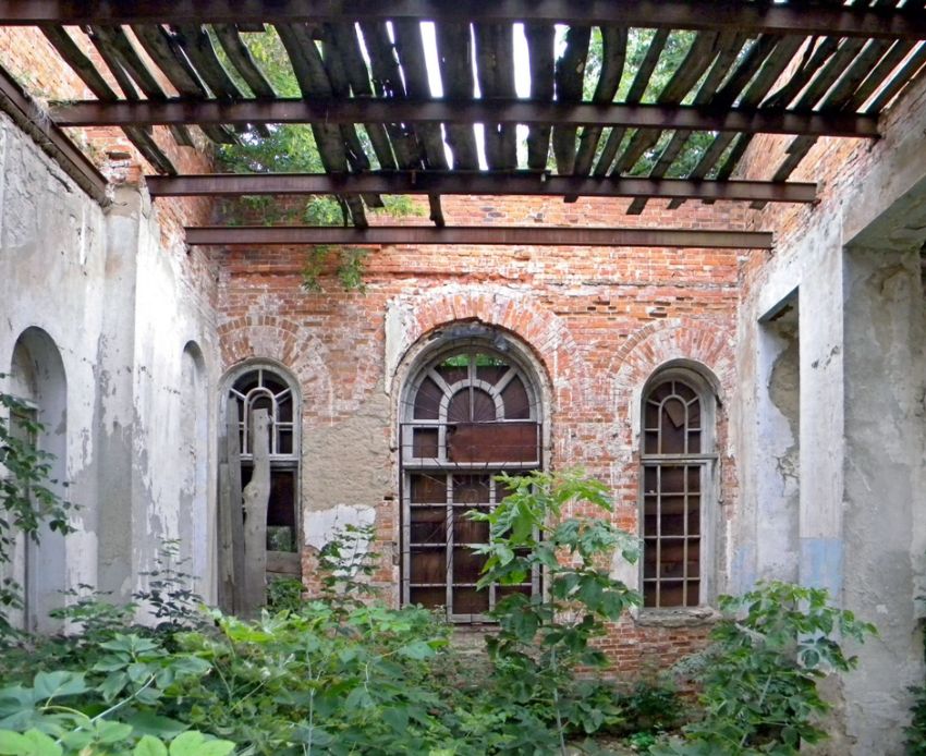 Церковь Пантелеимона Целителя, Искра (Курский район, Курская область). интерьер и убранство