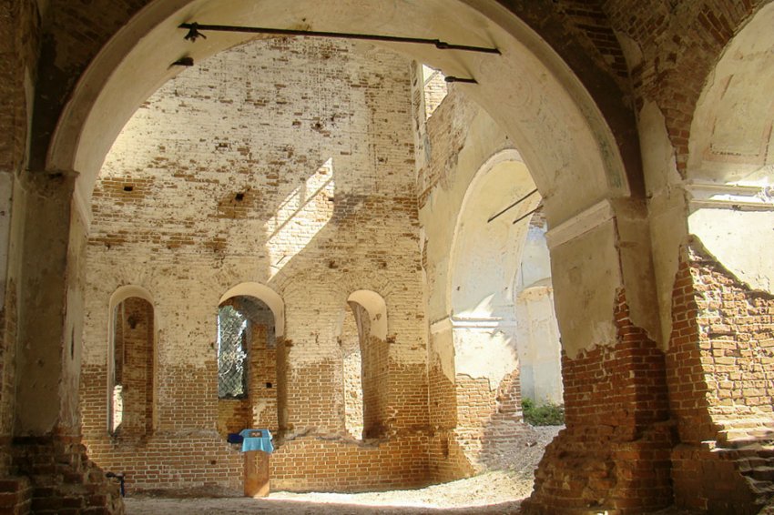 Церковь Троицы Живоначальной, Троица (Курский район, Курская область). интерьер и убранство