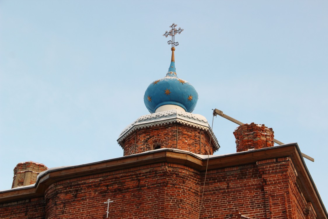 Церковь Воскресения Христова, Пазушино (Ярославский район, Ярославская область). архитектурные детали