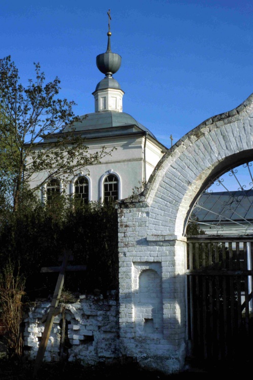 Церковь Казанской иконы Божией Матери, Красное (Калязинский район, Тверская область). архитектурные детали