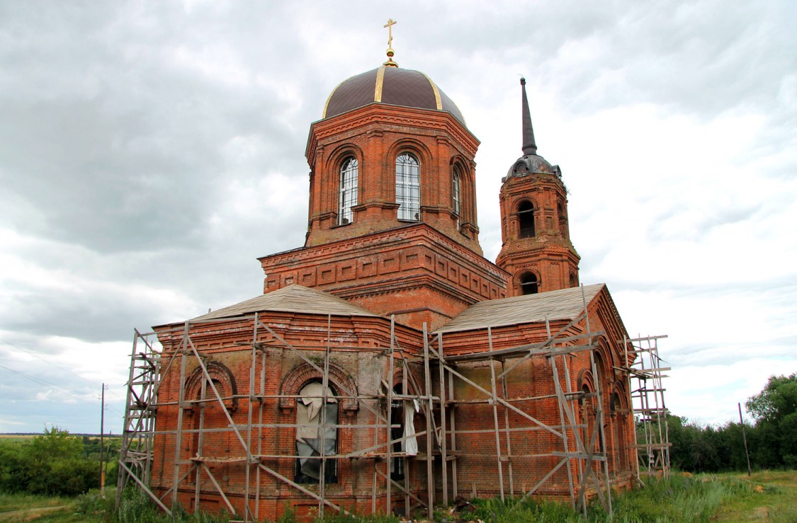 Крещенка. Церковь Богоявления Господня. фасады