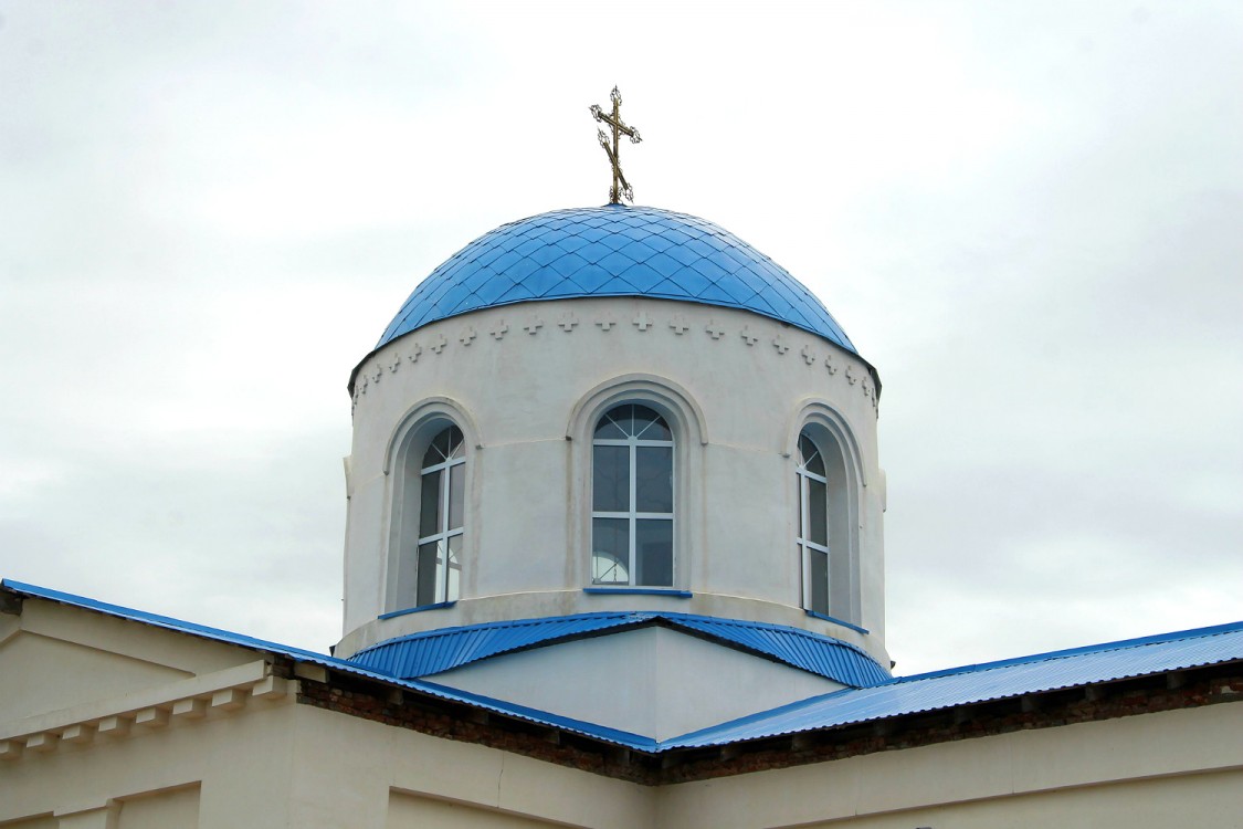 Отскочное. Церковь Михаила Архангела. фасады