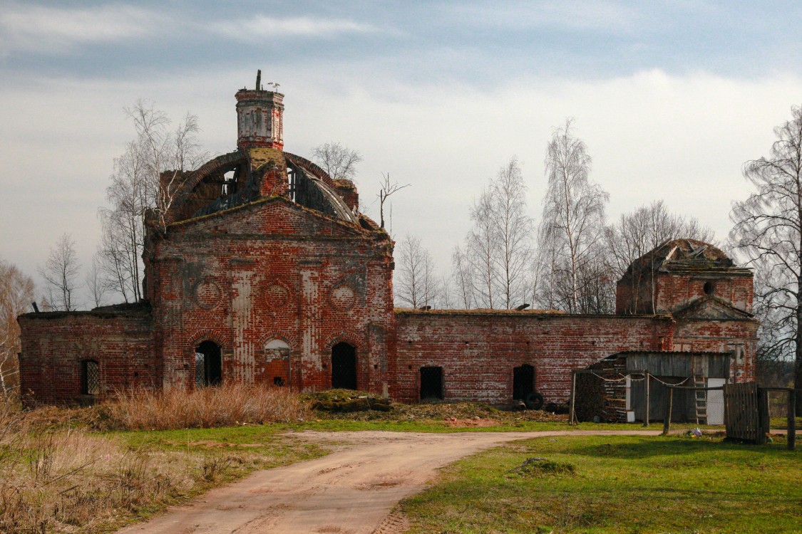 Ставотино. Церковь Николая Чудотворца. фасады