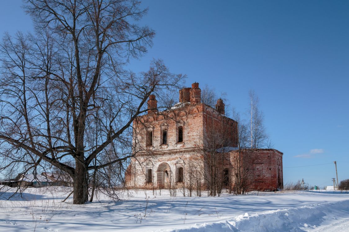 Ставотино. Церковь Рождества Христова. фасады