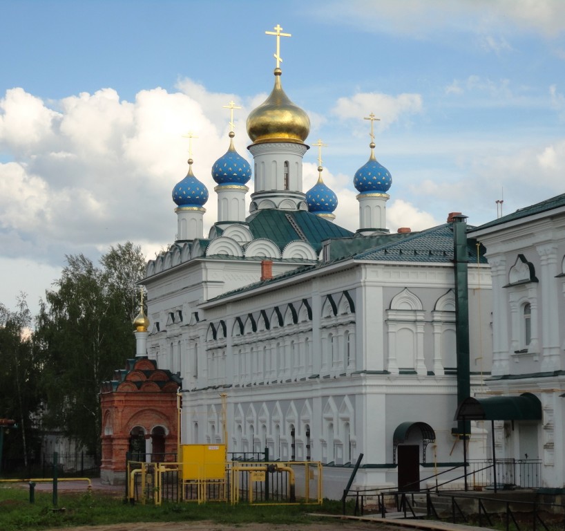 Выксунский Иверский монастырь. Церковь Успения Пресвятой Богородицы, Выкса (Выкса, ГО, Нижегородская область). фасады