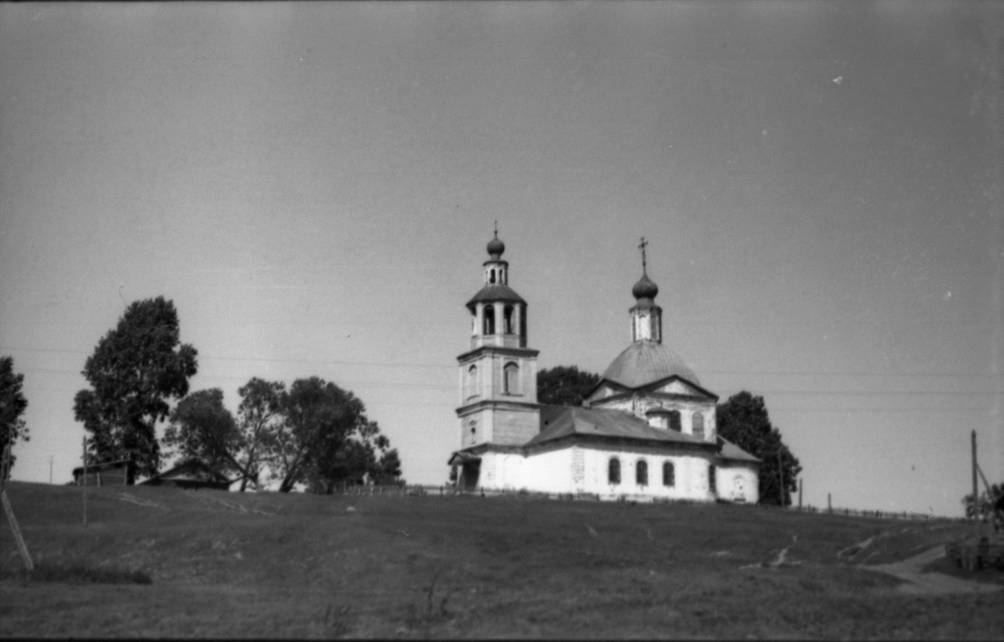 Церковь Рождества Христова, Масальское (Угличский район, Ярославская область). архивная фотография, Автор: Лебедев Павел Константинович Из авторского собрания фотографа-любителя, ветерана ВОВ Лебедева П.К.