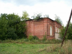 Романовы Дарки. Церковь Троицы Живоначальной (новая)