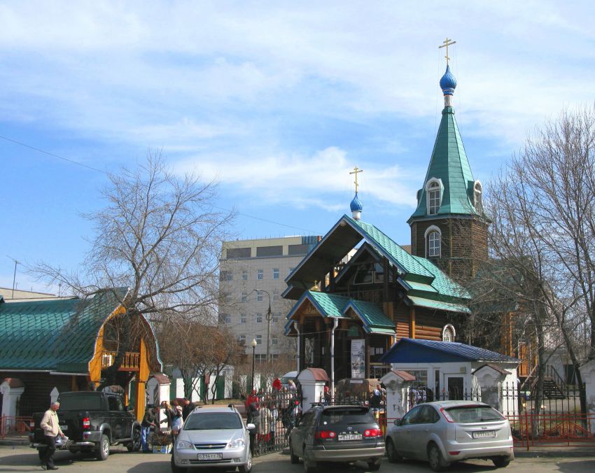 Иркутск. Церковь Ксении Петербургской и Иоанна Кронштадтского при Ивано-Матренинской детской клинической больнице. дополнительная информация