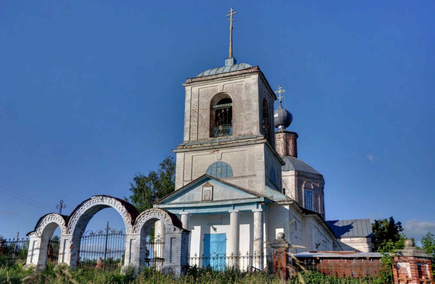 Церковь Смоленской иконы Божией Матери, Высокие Поляны (Пителинский район, Рязанская область). фасады