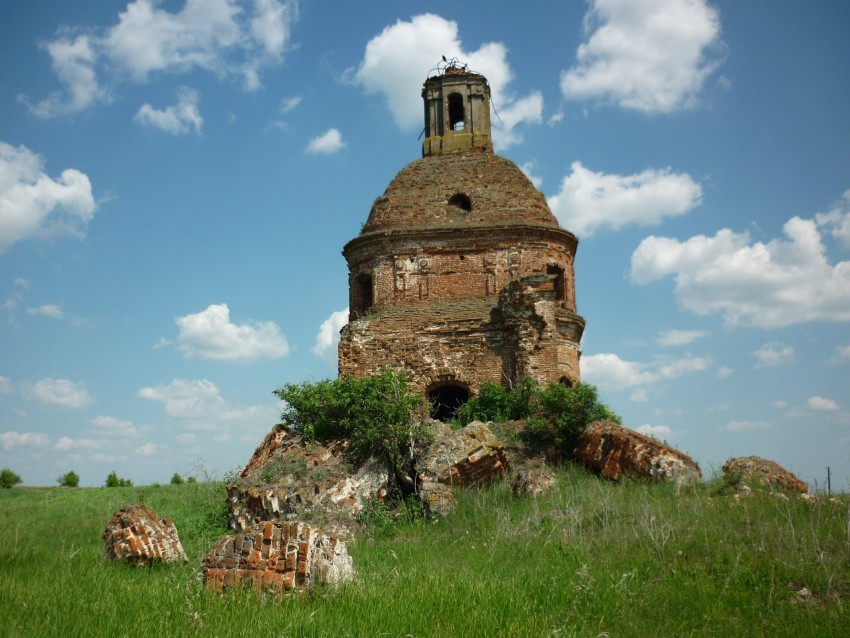 Церковь Михаила Архангела, Булычёво (Пронский район, Рязанская область). общий вид в ландшафте, Церковь Михаила Архангела 